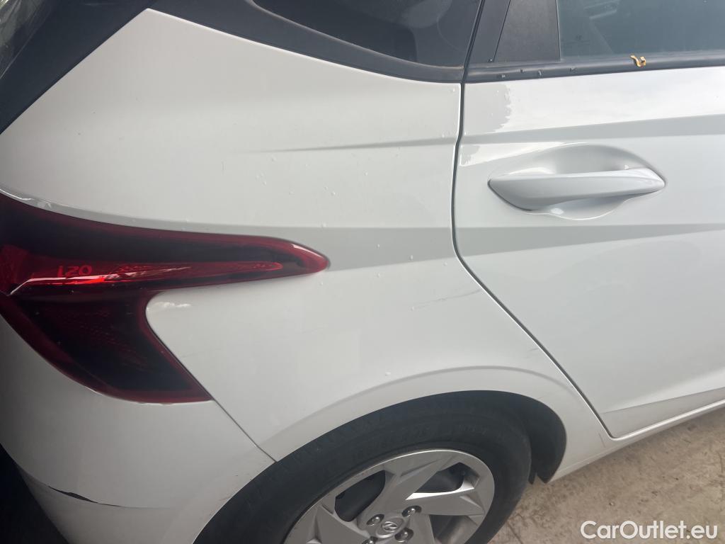  Hyundai  i20 HYUNDAI  / 2020 / 5P / berlina con portón 1.0 TGDI 74kW (100CV) 48V Essence #18