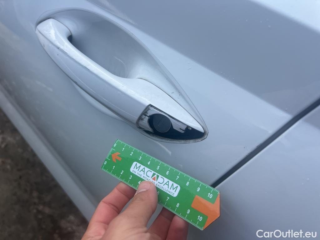  Hyundai  i20 HYUNDAI  / 2020 / 5P / berlina con portón 1.0 TGDI 74kW (100CV) 48V Essence #6