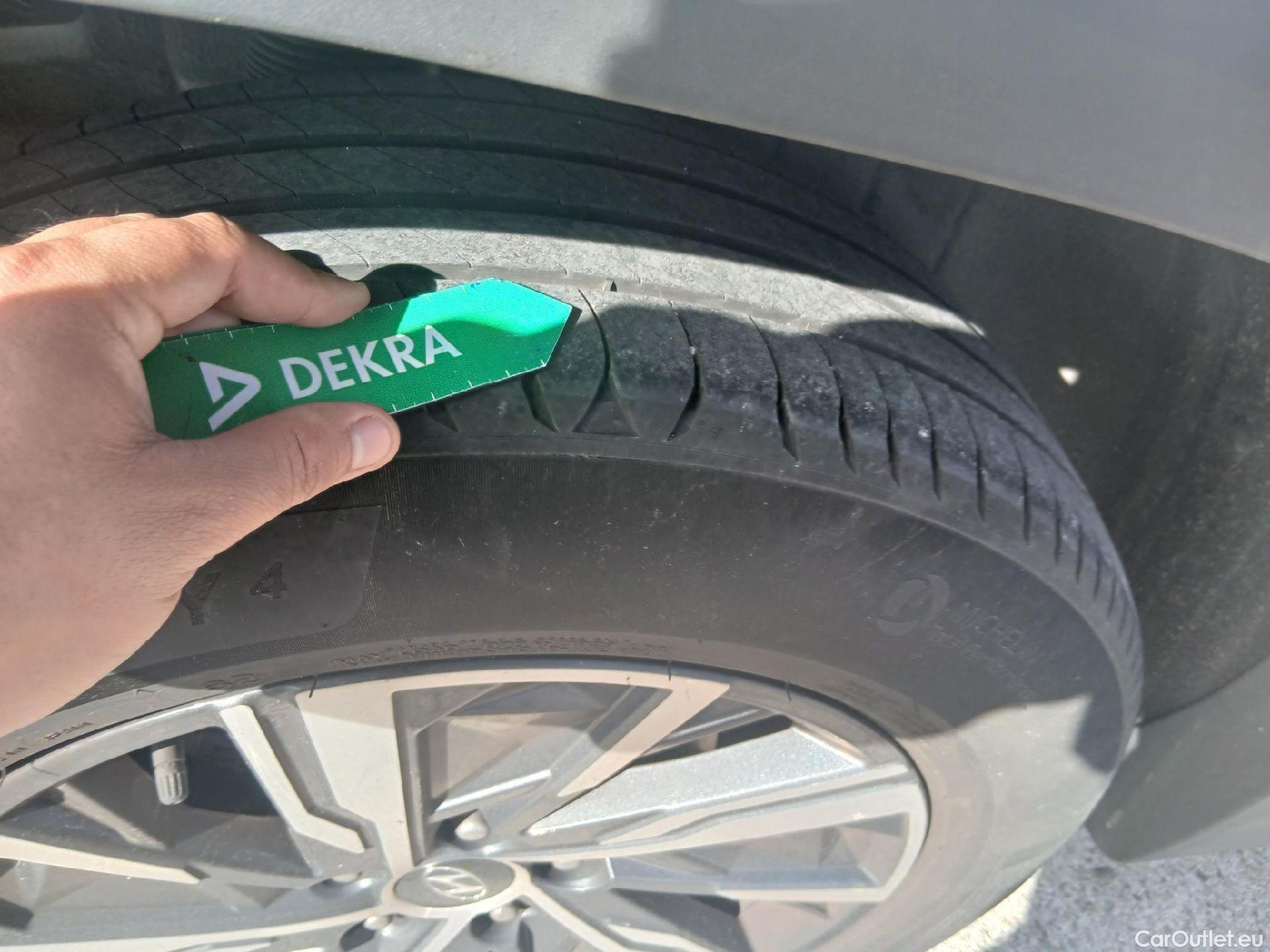  Hyundai  Tucson HYUNDAI  / 2020 / 5P / todoterreno 1.6 CRDI 100kW (136CV) 48V Maxx DCT 4x4 #6