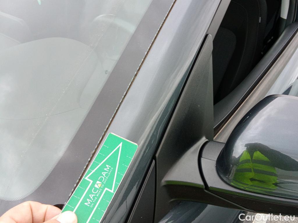  Hyundai  Konna HYUNDAI Kona / 2020 / 5P / todoterreno 1.0 TGDI Maxx 4X2 #5