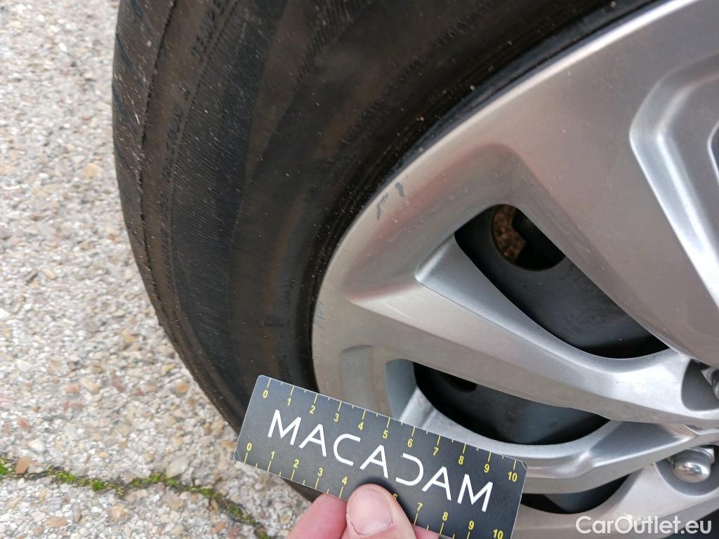  Hyundai  Konna HYUNDAI Kona / 2020 / 5P / todoterreno 1.0 TGDI Klass 4X2 #36