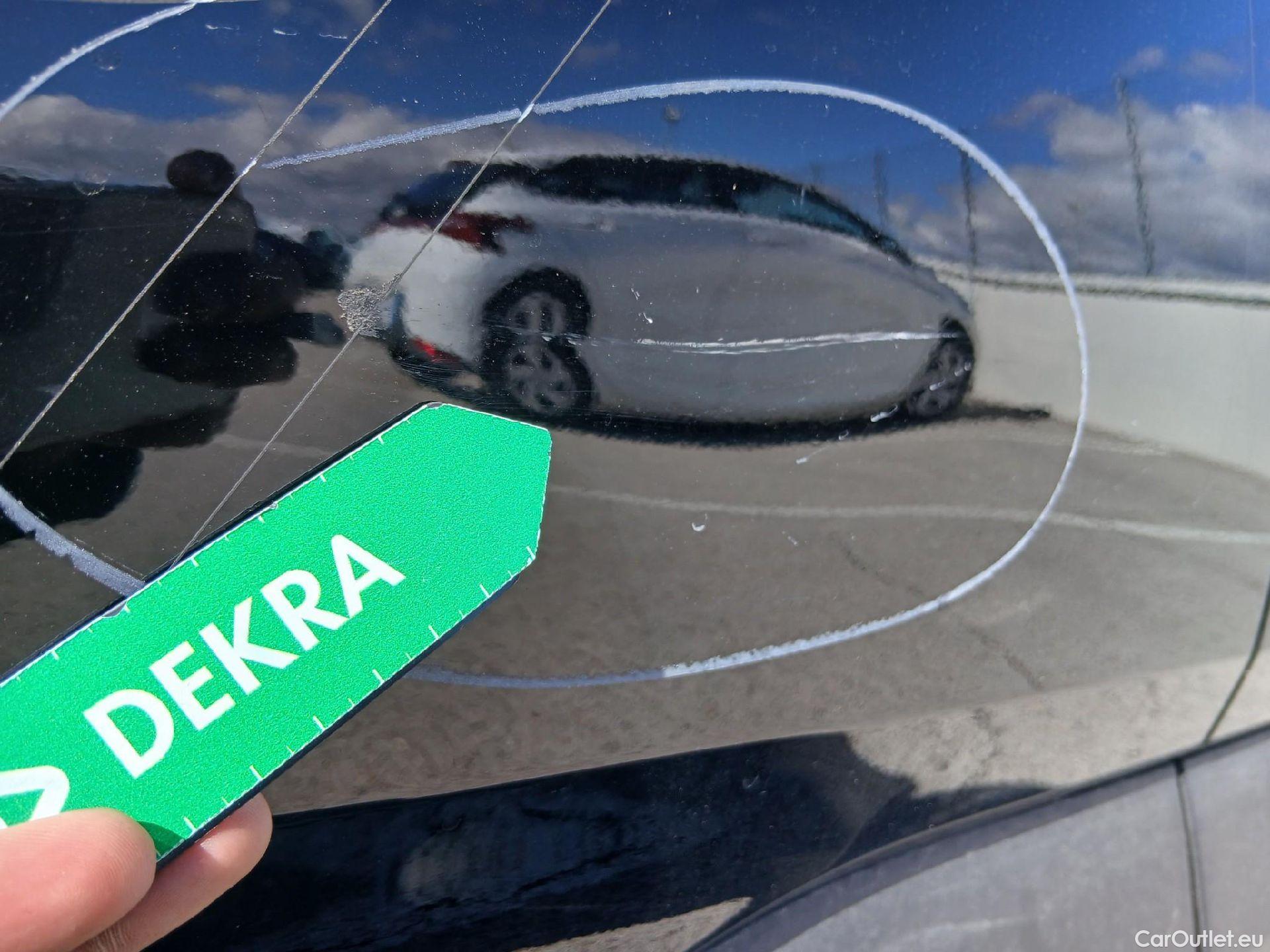  Hyundai  Konna HYUNDAI Kona / 2023 / 5P / todoterreno 1.6 GDI HEV Maxx DCT #29