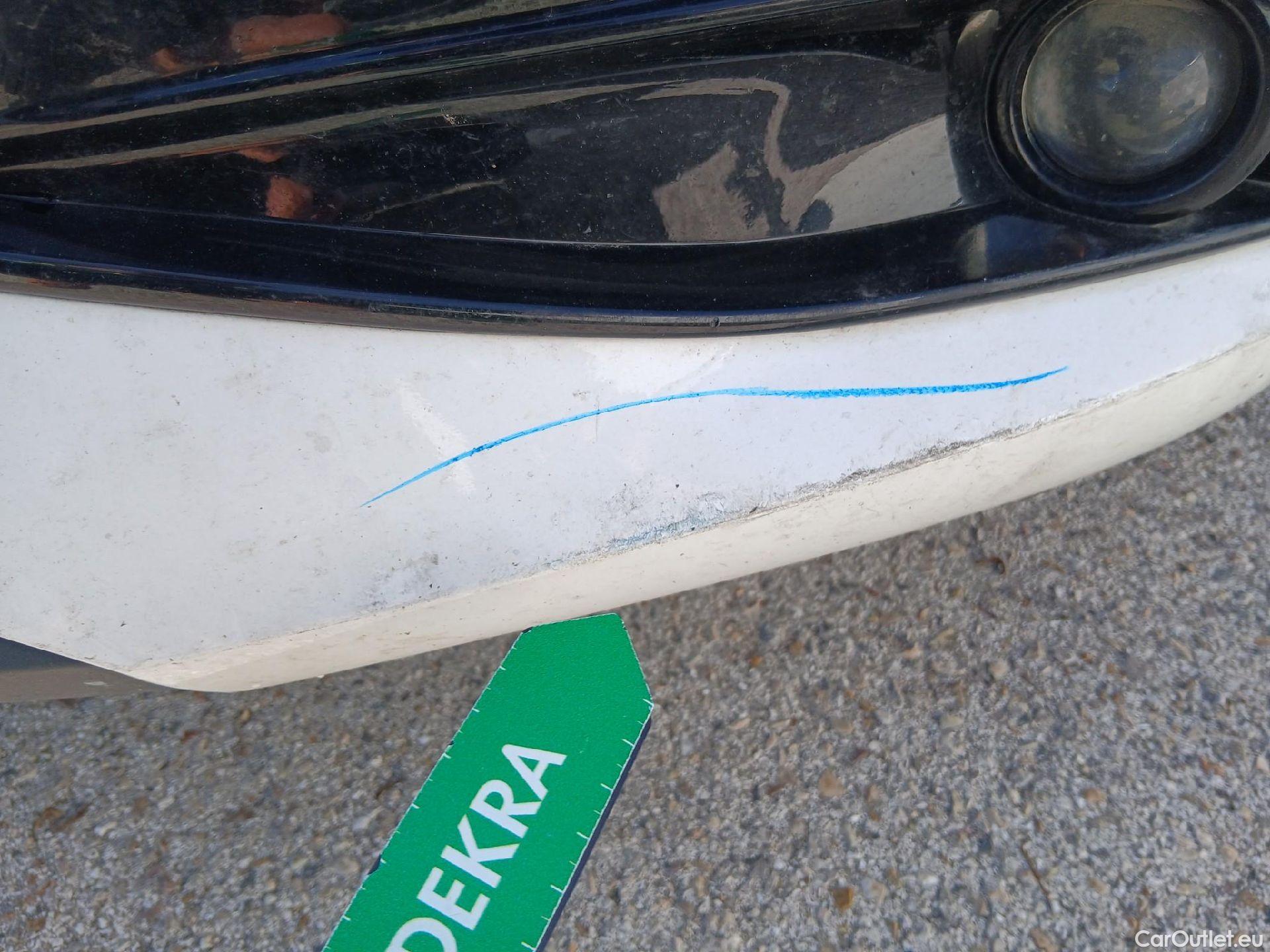  Hyundai  i30 HYUNDAI  / 2020 / 5P / berlina con portón 1.0 TGDI 48V Klass #3