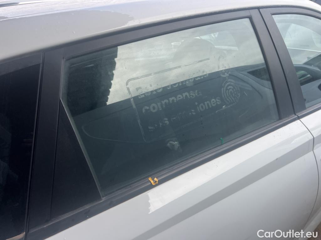  Hyundai  i20 HYUNDAI  / 2020 / 5P / berlina con portón 1.0 TGDI 74kW (100CV) 48V Essence #14