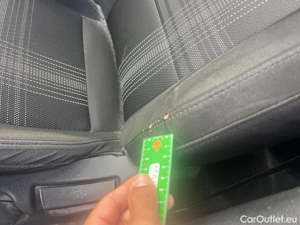  Hyundai  i20 HYUNDAI  / 2020 / 5P / berlina con portón 1.0 TGDI 74kW (100CV) 48V Essence #12