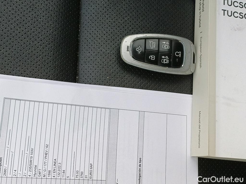  Hyundai  Tucson HYUNDAI  / 2020 / 5P / todoterreno 1.6 TGDI PHEV 195kW Style Auto 4x4 #4