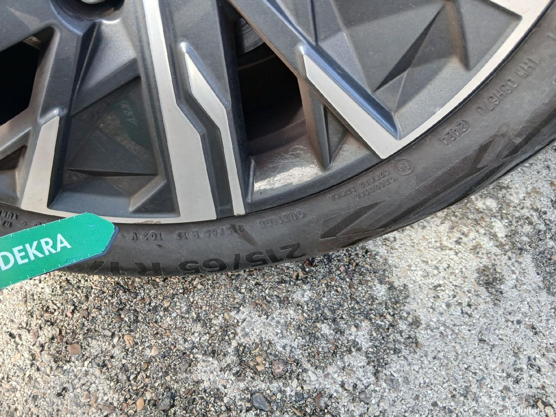  Hyundai  Tucson HYUNDAI  / 2020 / 5P / todoterreno 1.6 CRDI 100kW (136CV) 48V Maxx DCT #8