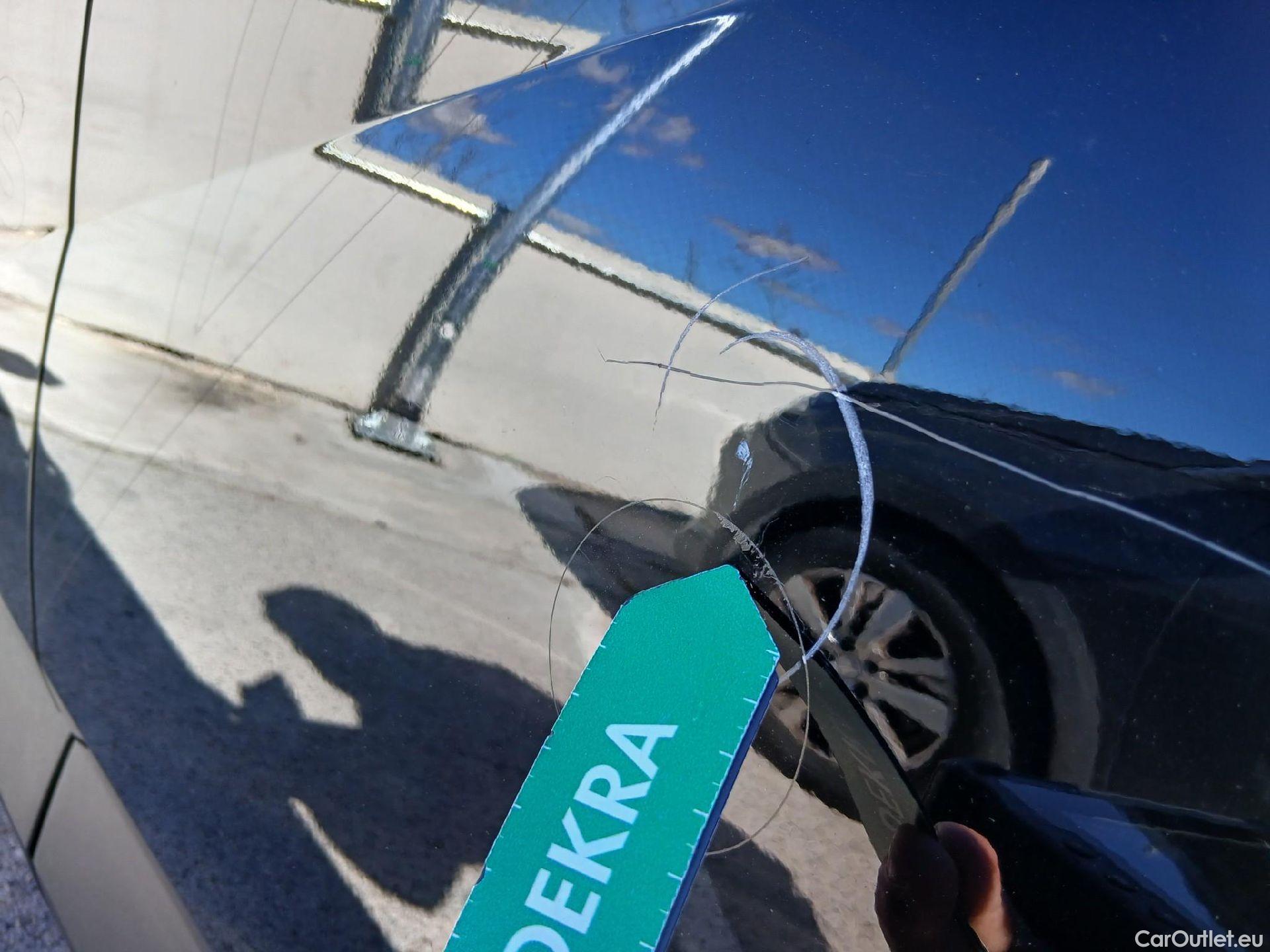  Hyundai  Konna HYUNDAI Kona / 2023 / 5P / todoterreno 1.6 GDI HEV Maxx DCT #16