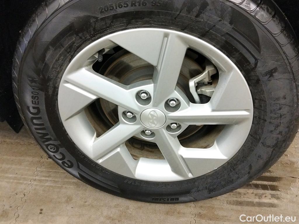  Hyundai  Konna HYUNDAI Kona / 2023 / 5P / todoterreno 1.6 GDI HEV Maxx DCT #10