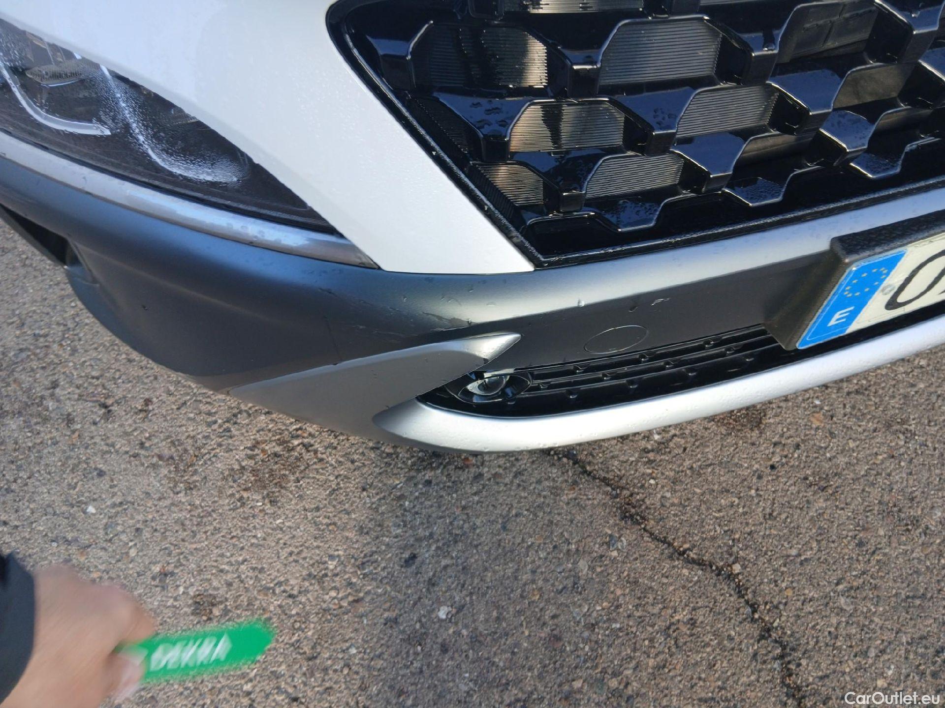  Hyundai  Konna HYUNDAI Kona / 2020 / 5P / todoterreno 1.6 GDI HEV Tecno 2C DCT #4