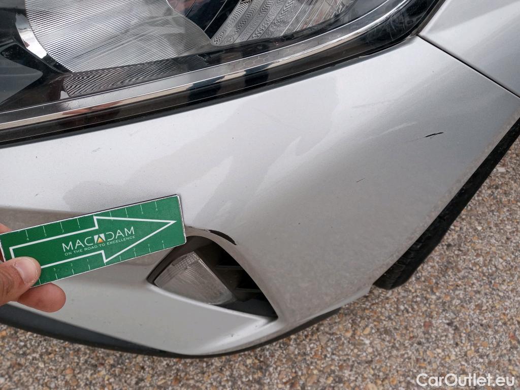  Hyundai  i20 HYUNDAI  / 2020 / 5P / berlina con portón 1.0 TGDI 74kW (100CV) Klass #5