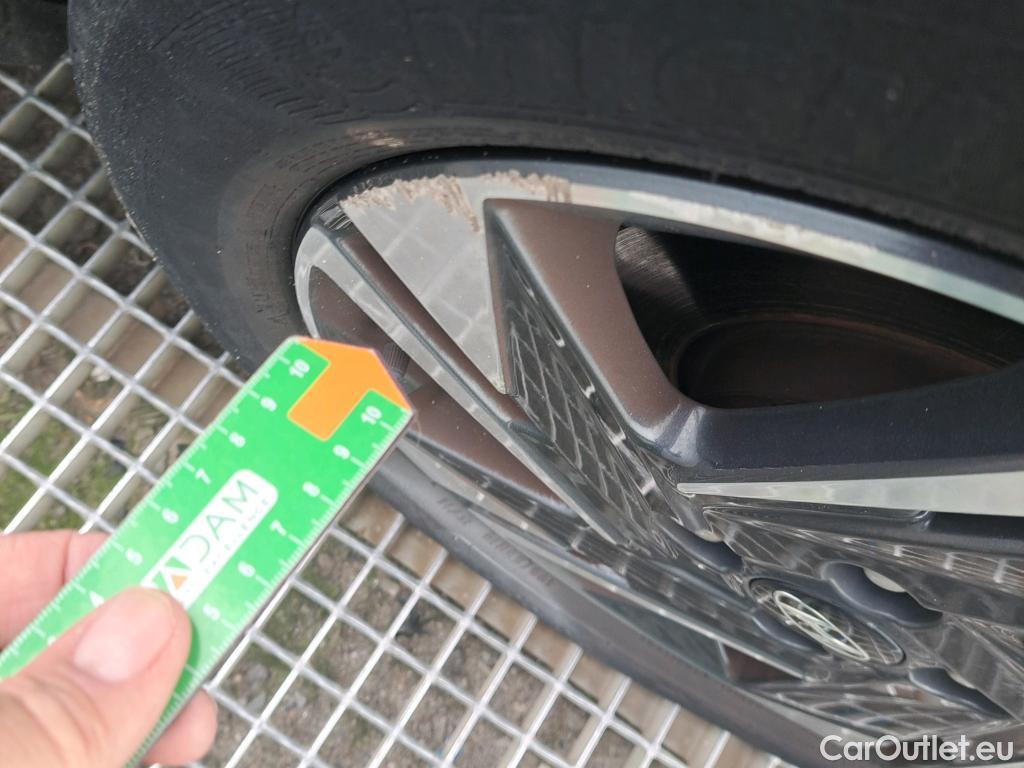  Hyundai  Bayon HYUNDAI  / 2021 / 5P / todoterreno 1.2 MPI Maxx #2