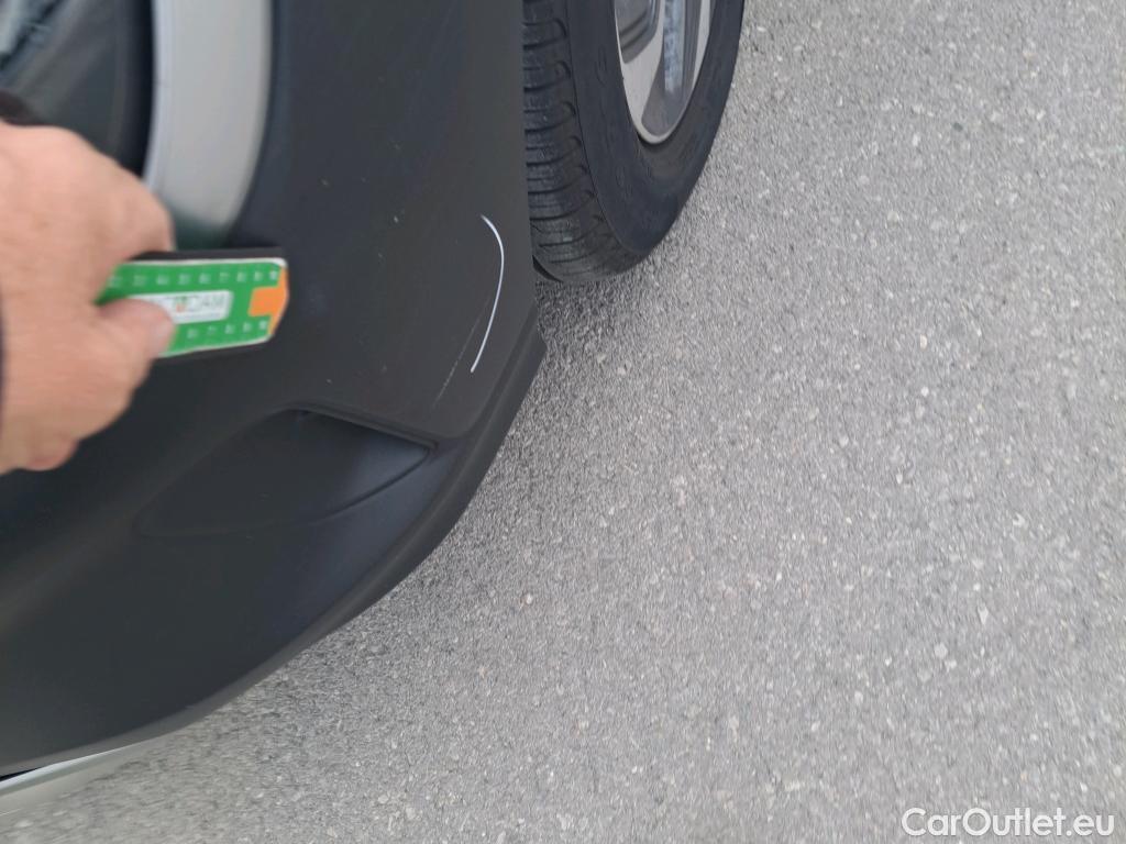  Hyundai  Konna HYUNDAI Kona / 2020 / 5P / todoterreno 1.6 GDI HEV Maxx DCT #9