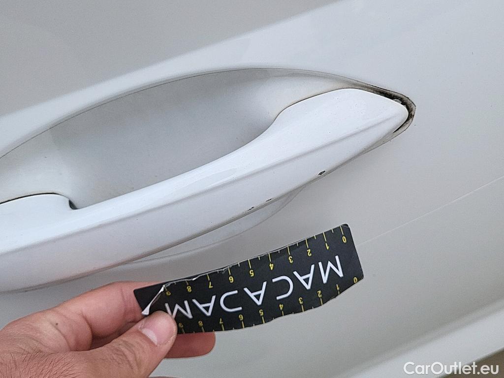  Hyundai  i20 HYUNDAI  / 2020 / 5P / berlina con portón 1.0 TGDI 74kW (100CV) 48V Essence #15