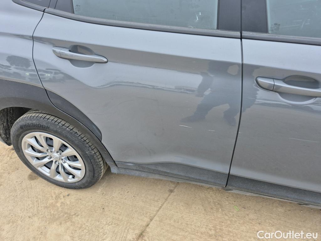  Hyundai  Konna HYUNDAI Kona / 2020 / 5P / todoterreno 1.0 TGDI Klass 4X2 #16