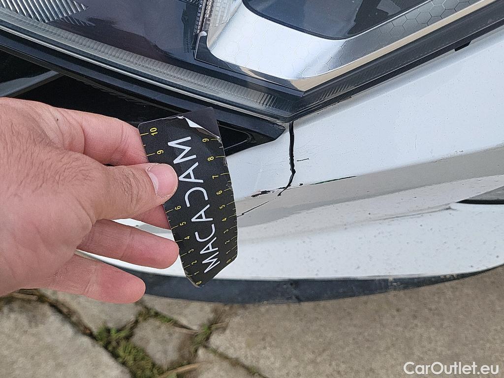  Hyundai  i20 HYUNDAI  / 2020 / 5P / berlina con portón 1.0 TGDI 74kW (100CV) 48V Essence #23