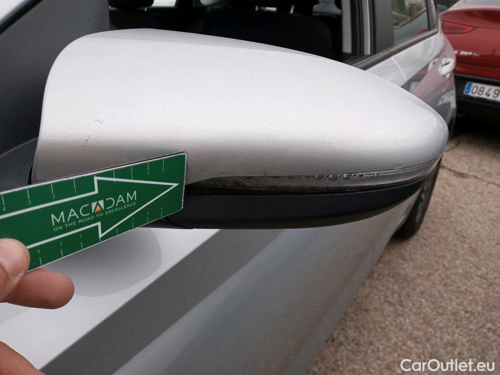  Hyundai  i20 HYUNDAI  / 2020 / 5P / berlina con portón 1.0 TGDI 74kW (100CV) Klass #4