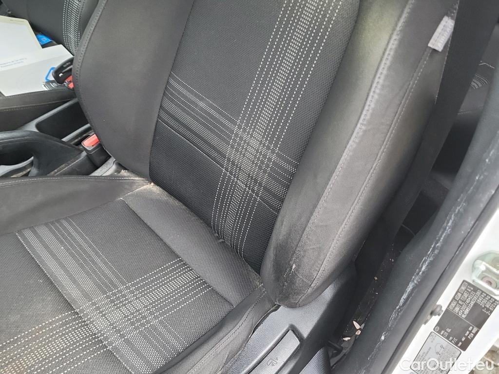  Hyundai  i20 HYUNDAI  / 2020 / 5P / berlina con portón 1.0 TGDI 74kW (100CV) 48V Essence #5