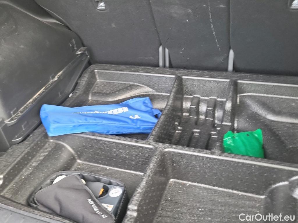  Hyundai  Tucson HYUNDAI  / 2020 / 5P / todoterreno 1.6 TGDI 169kW HEV Tecno Sky Auto #9