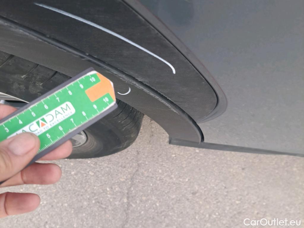  Hyundai  Konna HYUNDAI Kona / 2020 / 5P / todoterreno 1.6 GDI HEV Maxx DCT #30