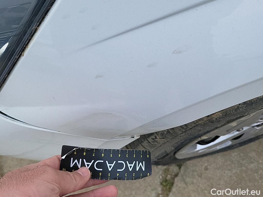  Hyundai  i20 HYUNDAI  / 2020 / 5P / berlina con portón 1.0 TGDI 74kW (100CV) 48V Essence #12