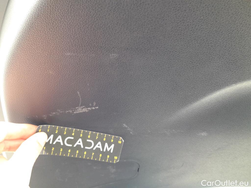  Hyundai  Konna HYUNDAI Kona / 2020 / 5P / todoterreno 1.6 GDI HEV Maxx DCT #3