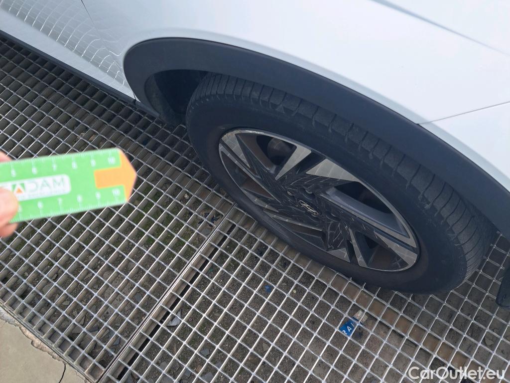  Hyundai  Bayon HYUNDAI  / 2021 / 5P / todoterreno 1.2 MPI Maxx #1