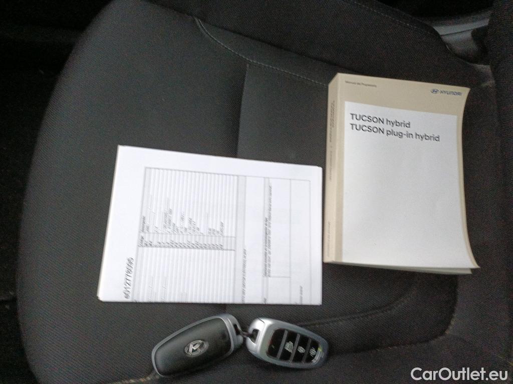  Hyundai  Tucson HYUNDAI  / 2020 / 5P / todoterreno 1.6 TGDI 169kW HEV Tecno Sky Auto #3