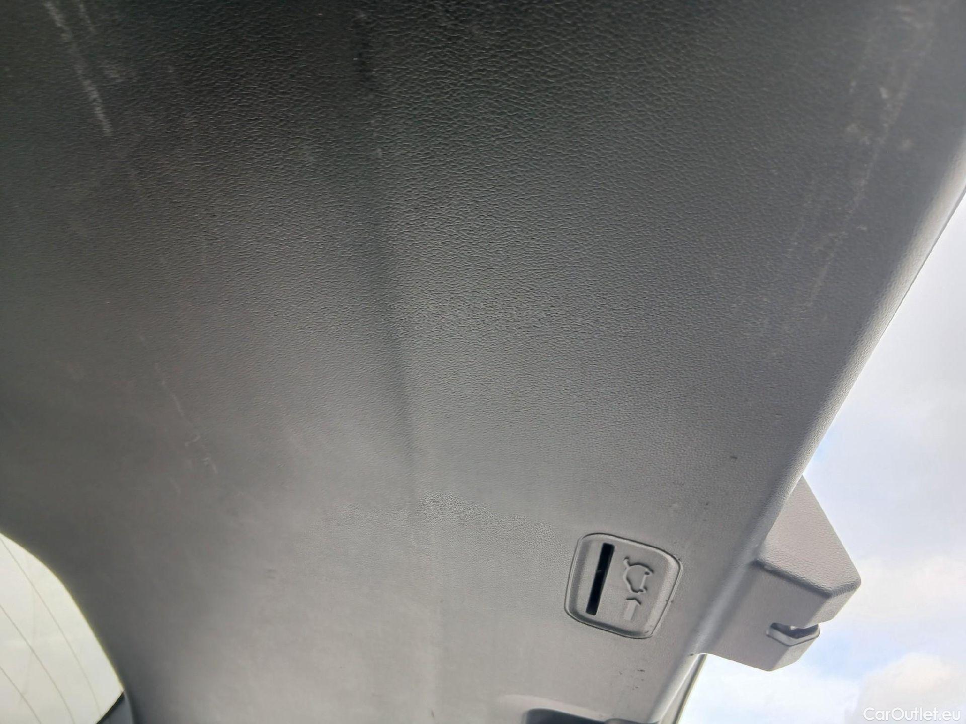  Hyundai  Tucson HYUNDAI  / 2020 / 5P / todoterreno 1.6 CRDI 100kW (136CV) 48V Tecno 2C #4