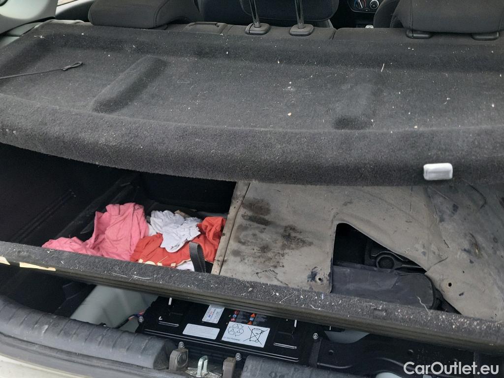  Hyundai  i20 HYUNDAI  / 2020 / 5P / berlina con portón 1.0 TGDI 74kW (100CV) 48V Essence #7