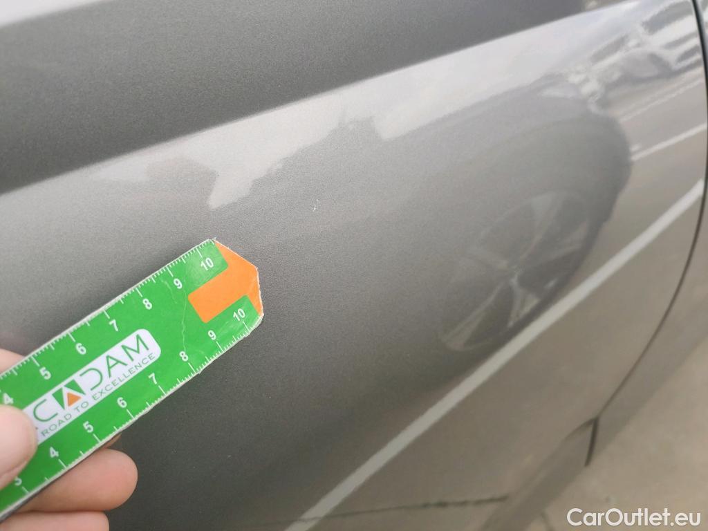  Hyundai  i20 HYUNDAI  / 2020 / 5P / berlina con portón 1.0 TGDI 74kW (100CV) Tecno #6