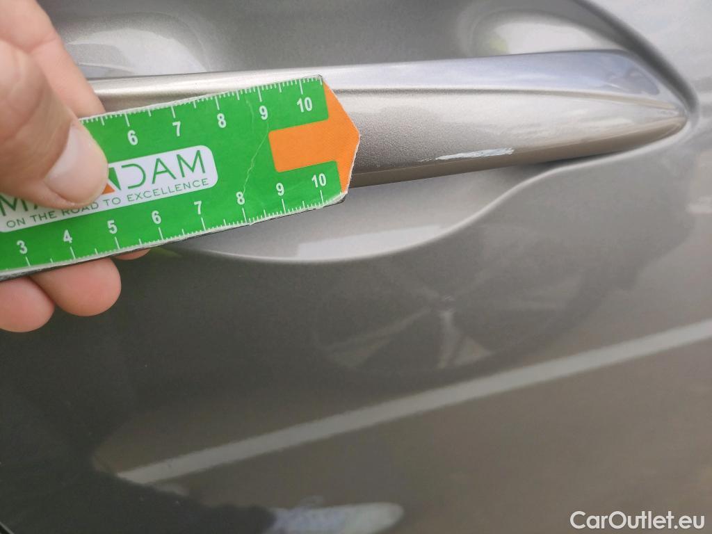  Hyundai  i20 HYUNDAI  / 2020 / 5P / berlina con portón 1.0 TGDI 74kW (100CV) Tecno #20