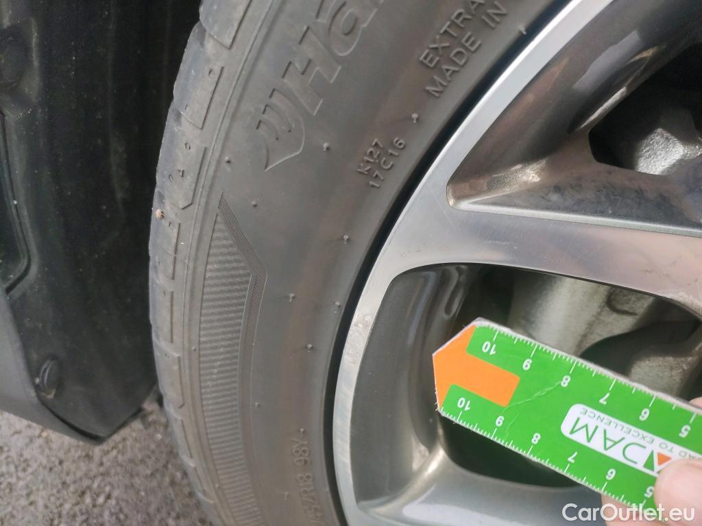  KIA  XCeed KIA  / 2019 / 5P / todoterreno 1.6 GDi PHEV 104kW (141CV) eMotion #4