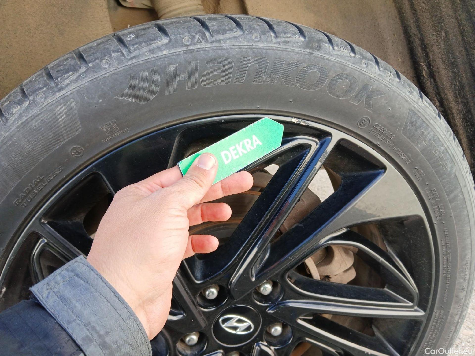  Hyundai  Tucson HYUNDAI  / 2018 / 5P / todoterreno 1.6 CRDI 100kW (136CV) 48V N-Line DT 4X2 #5