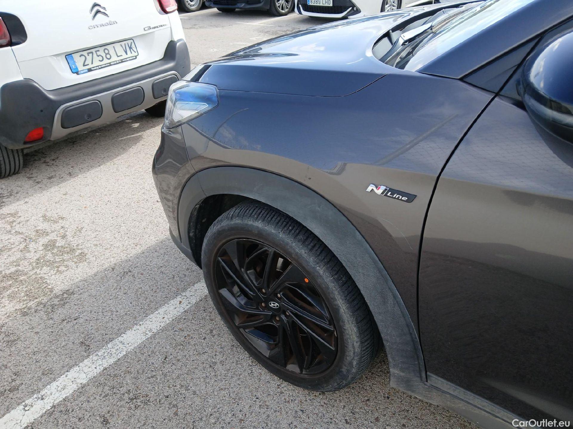  Hyundai  Tucson HYUNDAI  / 2018 / 5P / todoterreno 1.6 CRDI 100kW (136CV) 48V N-Line DT 4X2 #13