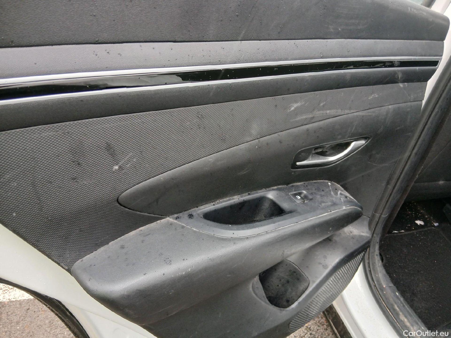  Hyundai  Tucson HYUNDAI  / 2020 / 5P / todoterreno 1.6 TGDI 110kW (150CV) Klass #3