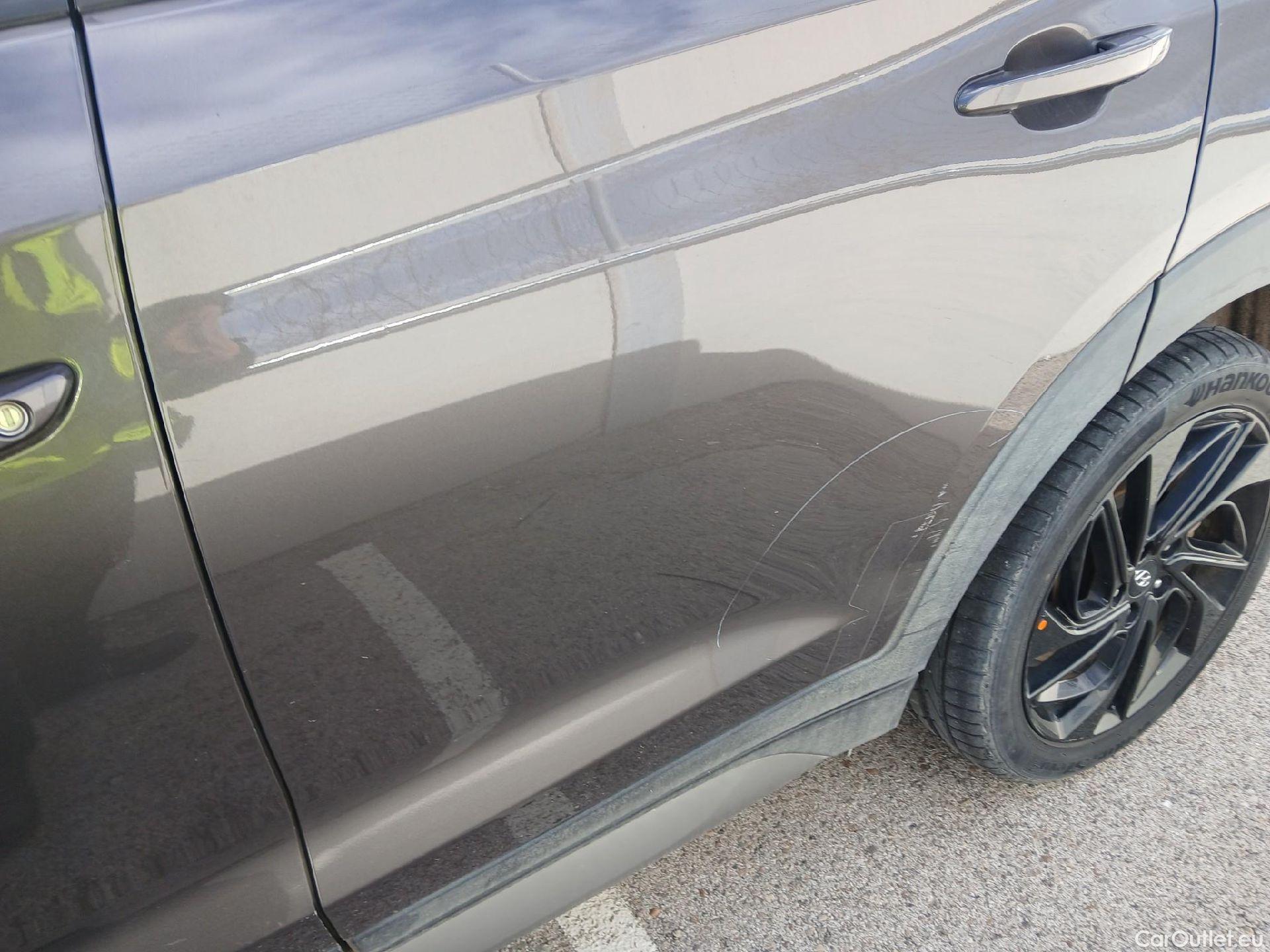  Hyundai  Tucson HYUNDAI  / 2018 / 5P / todoterreno 1.6 CRDI 100kW (136CV) 48V N-Line DT 4X2 #17