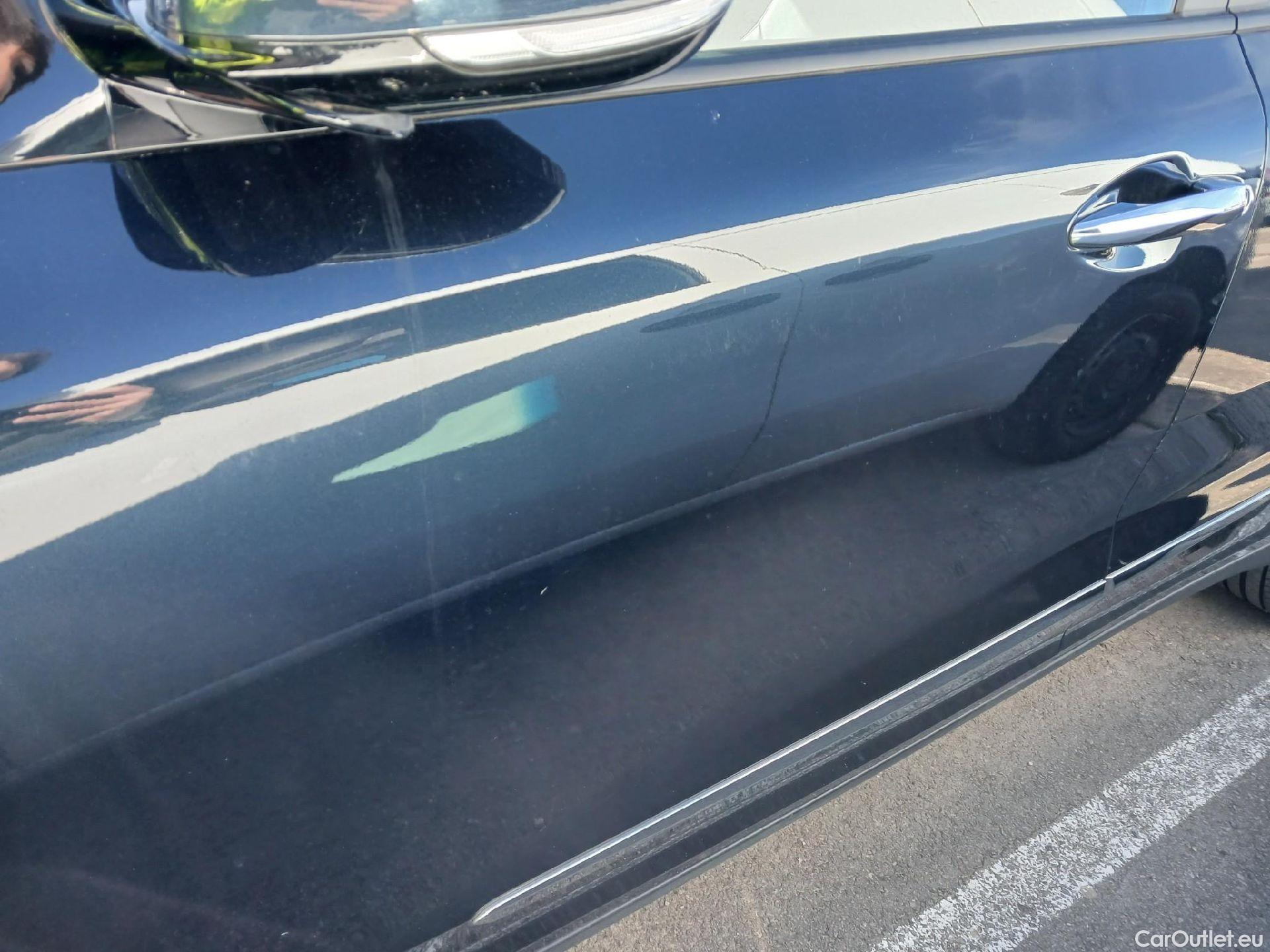  KIA  Niro KIA  / 2019 / 5P / crossover 1.6 GDi PHEV 104kW (141CV) Drive #8