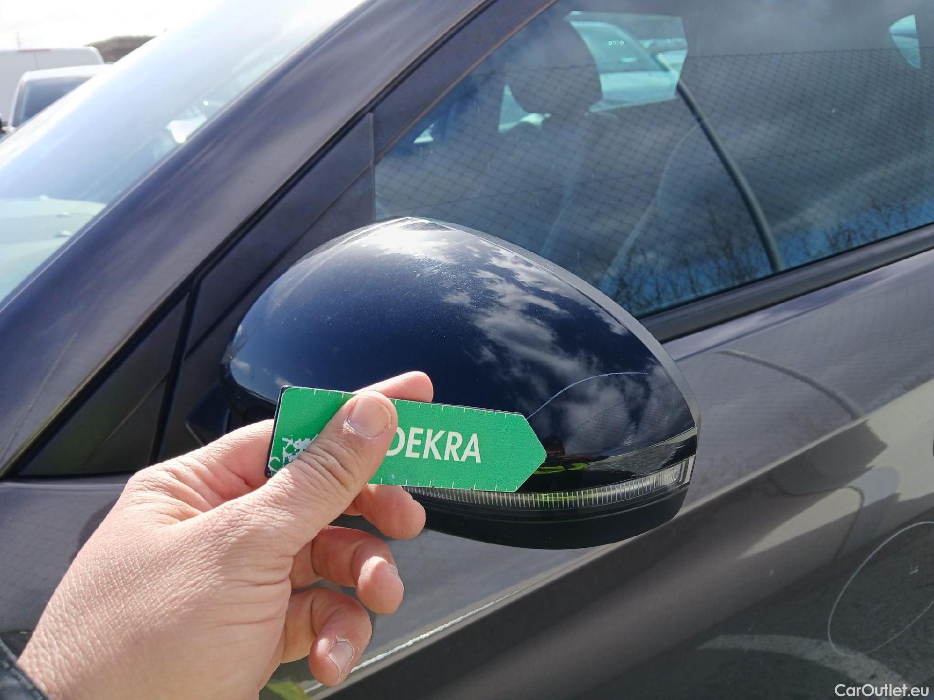  Hyundai  Tucson HYUNDAI  / 2018 / 5P / todoterreno 1.6 CRDI 100kW (136CV) 48V N-Line DT 4X2 #19