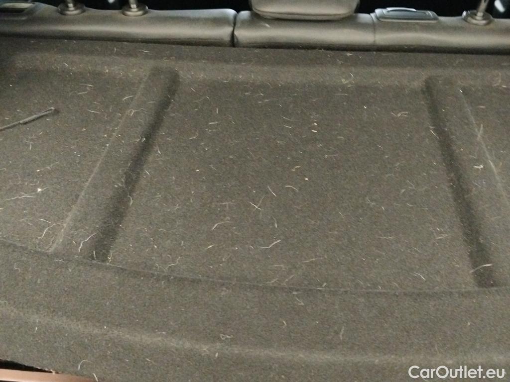  KIA  XCeed KIA  / 2019 / 5P / todoterreno 1.6 GDi PHEV 104kW (141CV) eMotion #7