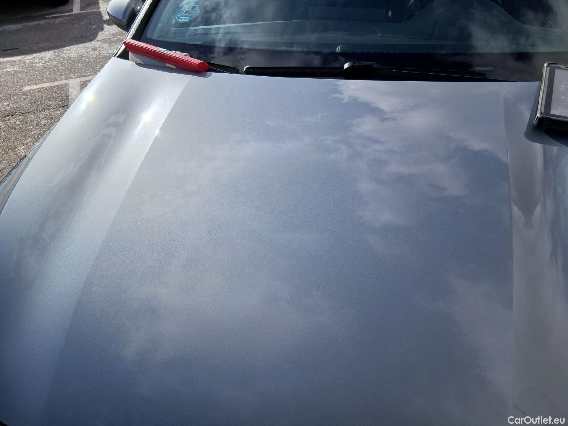  KIA  XCeed KIA  / 2019 / 5P / todoterreno 1.0 T-GDi Drive 88kW (120CV) #9