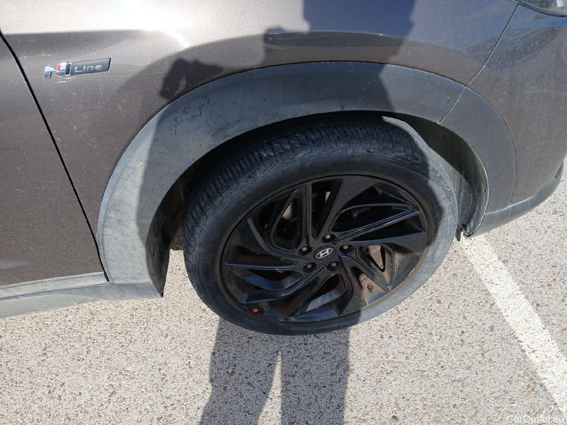  Hyundai  Tucson HYUNDAI  / 2018 / 5P / todoterreno 1.6 CRDI 100kW (136CV) 48V N-Line DT 4X2 #10