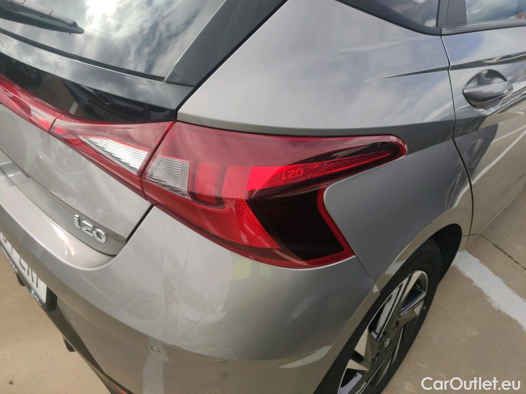  Hyundai  i20 HYUNDAI  / 2020 / 5P / berlina con portón 1.0 TGDI 74kW (100CV) Tecno #21