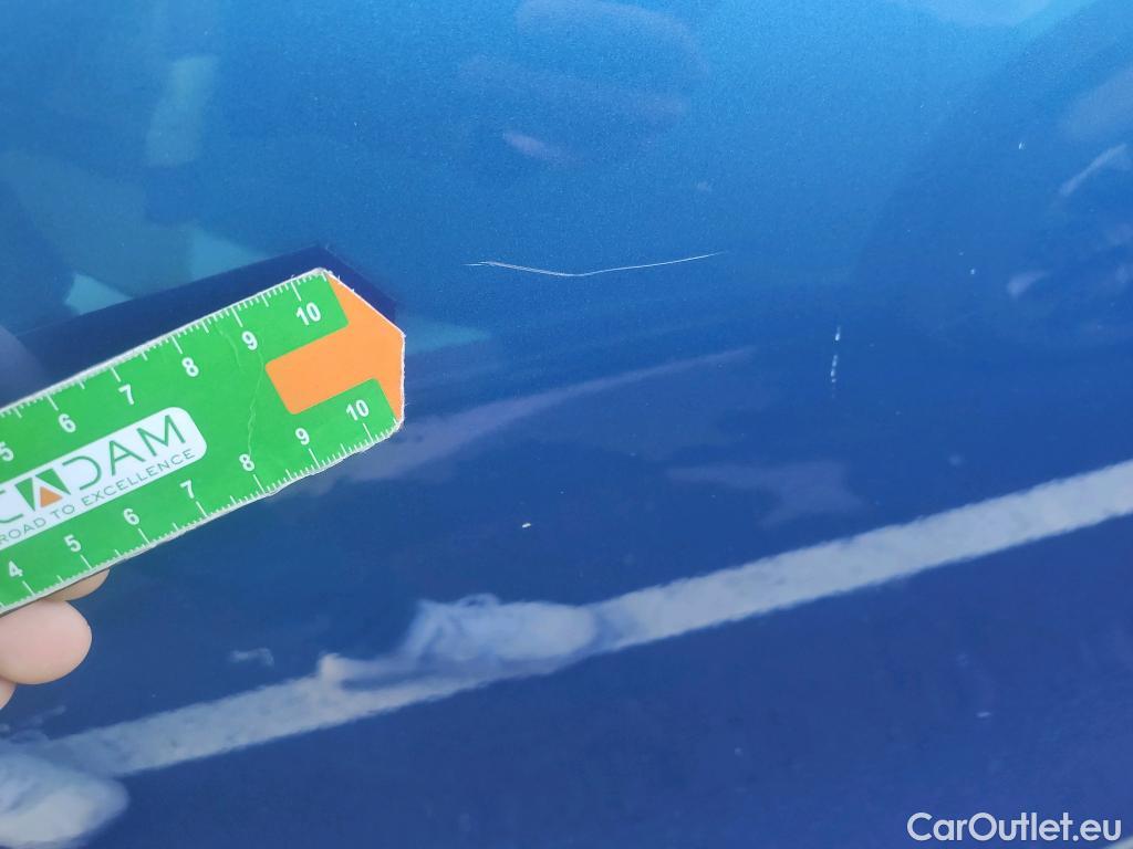  KIA  XCeed KIA  / 2019 / 5P / todoterreno 1.6 GDi PHEV 104kW (141CV) eMotion #12