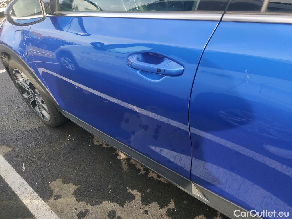  KIA  XCeed KIA  / 2019 / 5P / todoterreno 1.6 GDi PHEV 104kW (141CV) eMotion #9