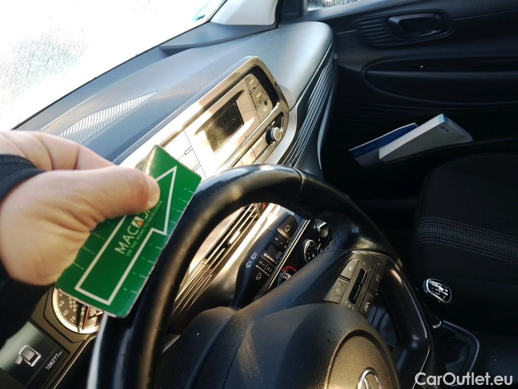  Hyundai  i20 HYUNDAI  / 2020 / 5P / berlina con portón 1.0 TGDI 74kW (100CV) 48V Essence #12