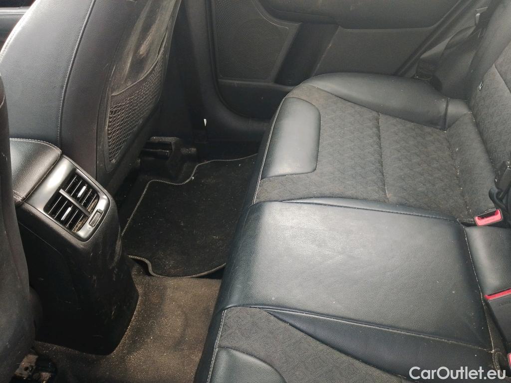  KIA  Niro KIA  / 2019 / 5P / crossover 1.6 GDi PHEV 104kW (141CV) Drive #13