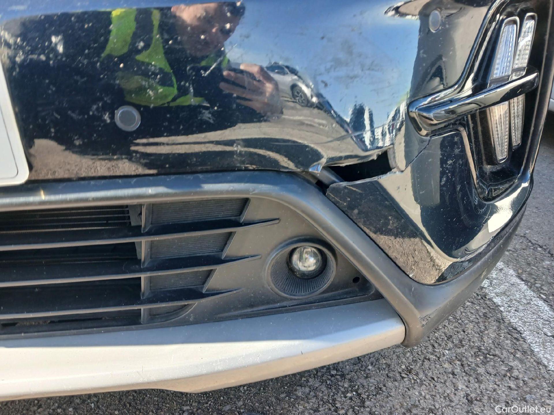  KIA  Niro KIA  / 2019 / 5P / crossover 1.6 GDi PHEV 104kW (141CV) Drive #2