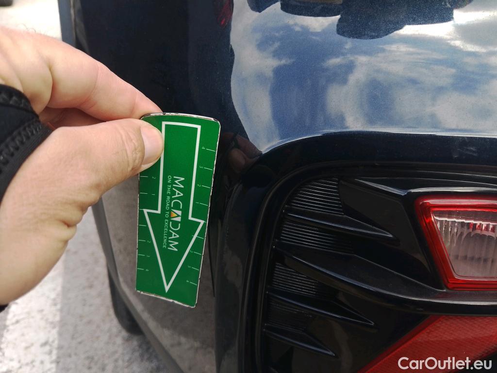  KIA  Niro KIA  / 2019 / 5P / crossover 1.6 GDi PHEV 104kW (141CV) Drive #25