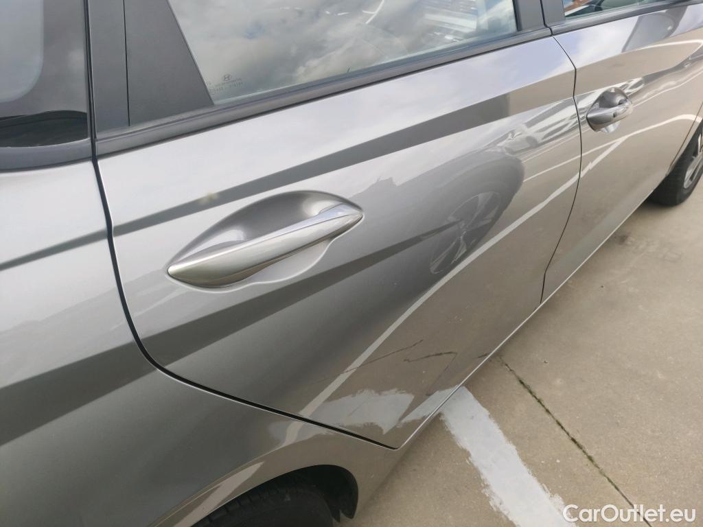  Hyundai  i20 HYUNDAI  / 2020 / 5P / berlina con portón 1.0 TGDI 74kW (100CV) Tecno #5